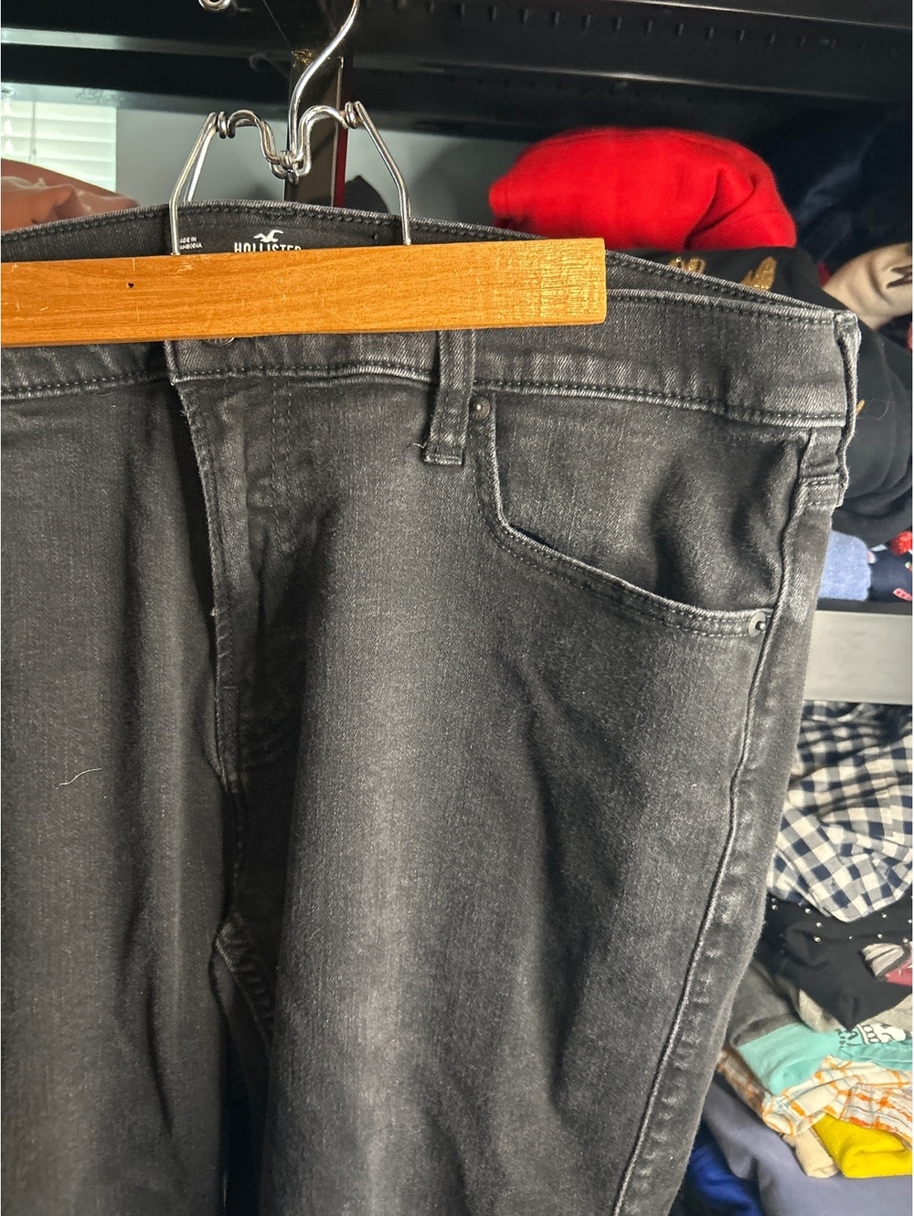Hollister Black Skinny Jeans Size Waist 40 in.
